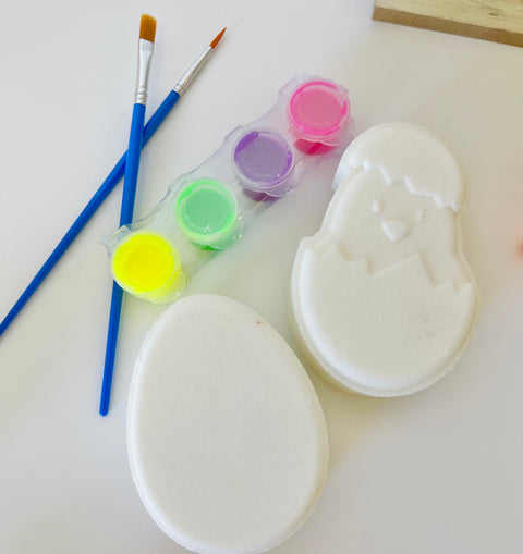 Paint your own Easter bath bombs set