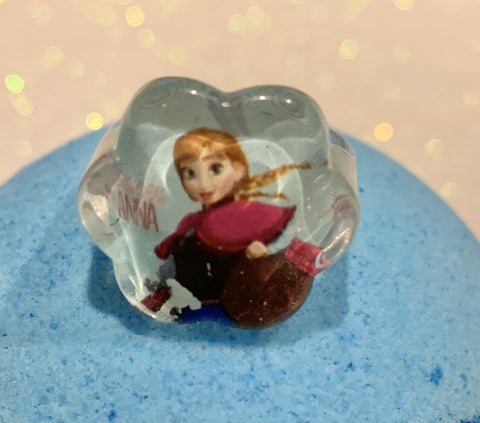 Frozen Elsa & Anna ring surprise bath bomb for kids - CraftedBath